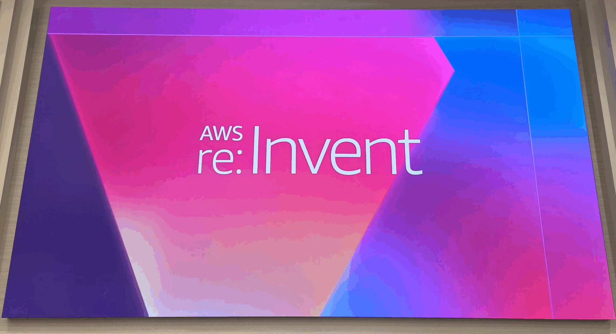 Ren Invent AWS re:Invent 初参加レポート:はるばるラスベガスまで行く価値はあるのか? – Benjamin Inc.